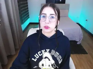 Im-Kitty  live sex cam