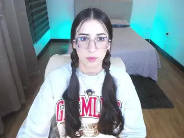 Im-Kitty  live sex cam