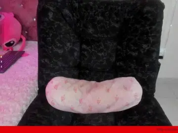 KloeFernandez  live sex cam