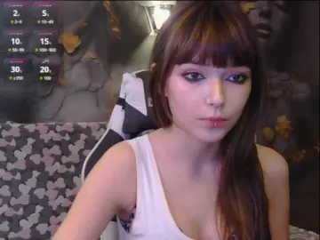 Lisssaura  live sex cam
