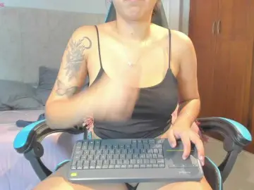 MariaFoxx  live sex cam