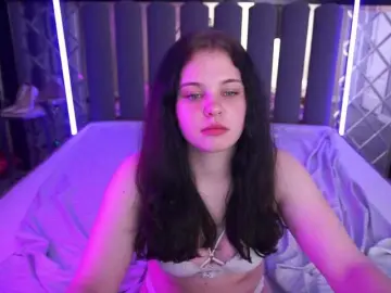 SnowWhiti  live sex cam