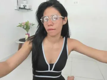 Alessandra-Gold  live sex cam