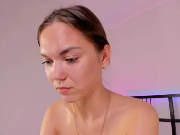 FloraAmbers  live sex cam