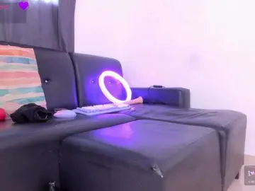 MalloryKim  live sex cam