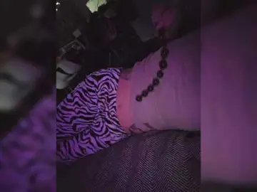 Scarla-Karla  live sex cam