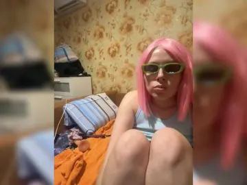 Tilda155  live sex cam