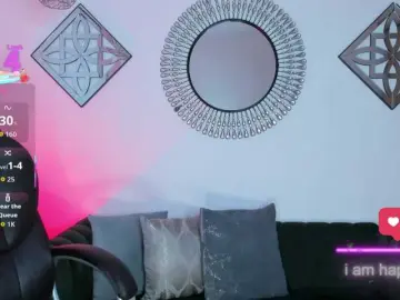 Issi-loren  live sex cam