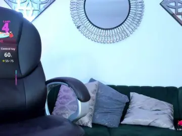 Issi-loren  live sex cam