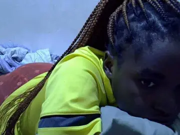 Princess-scovia  live sex cam