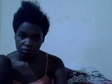 Princess-scovia  live sex cam