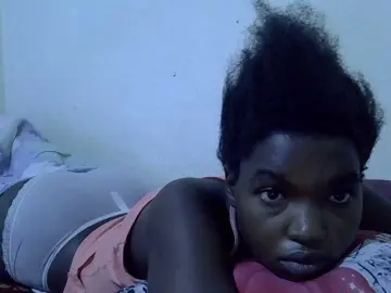 Princess-scovia  live sex cam