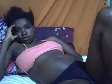 Princess-scovia  live sex cam