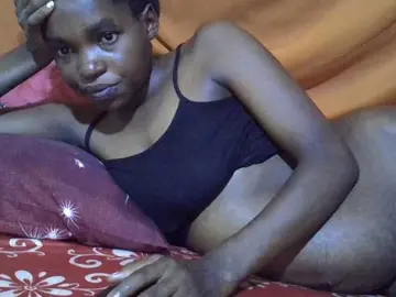 Princess-scovia  live sex cam