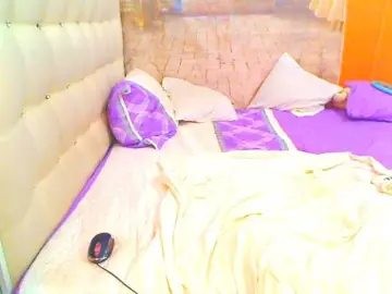 HOTLILLIE  live sex cam