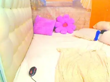 HOTLILLIE  live sex cam