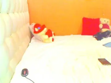 HOTLILLIE  live sex cam