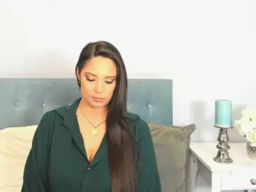 KaydenLips  live sex cam