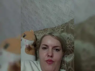 NellieVega  live sex cam