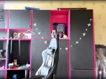 Neon-Baddie  live sex cam