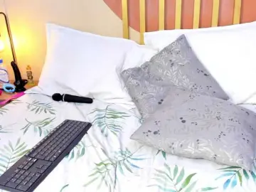 Nicole-Angels  live sex cam