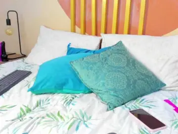 Nicole-Angels  live sex cam