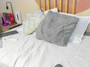 Nicole-Angels  live sex cam