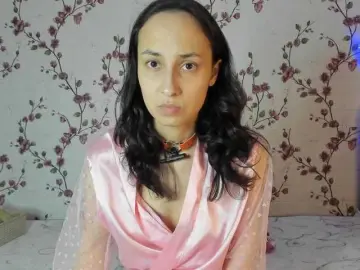 ReginaShine  live sex cam