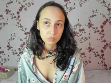 ReginaShine  live sex cam