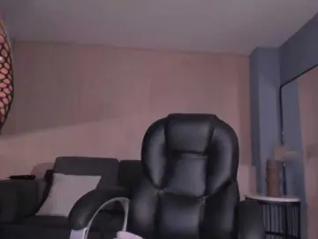 SophiePalmer  live sex cam