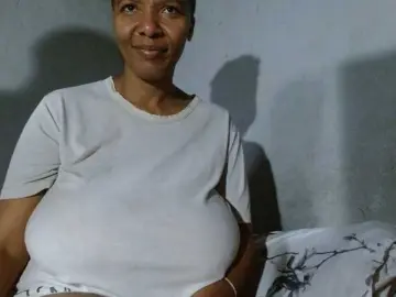 Diamondboobs44dddx  live sex cam