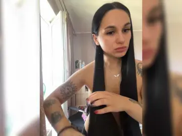 Soxiee  live sex cam