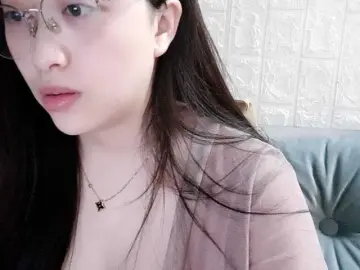 Amy-Yong  live sex cam