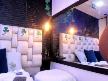 AnnieSanz  live sex cam