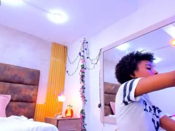 AnnieSanz  live sex cam