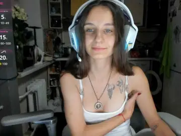KikNika  live sex cam