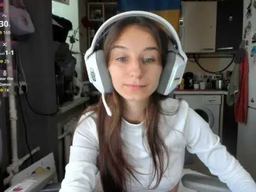 KikNika  live sex cam