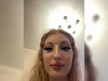 Rabbit2008  live sex cam