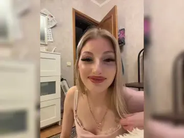 Rabbit2008  live sex cam