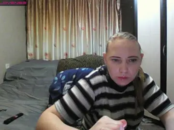 Sona891  live sex cam