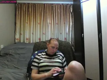 Sona891  live sex cam