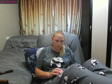 Sona891  live sex cam