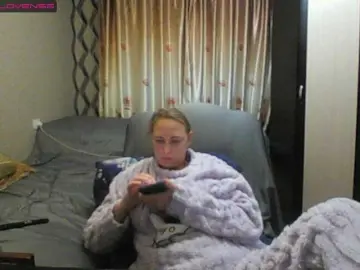 Sona891  live sex cam