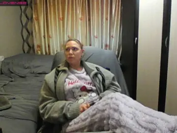 Sona891  live sex cam