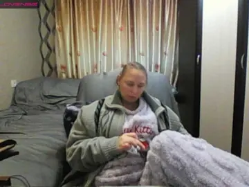 Sona891  live sex cam