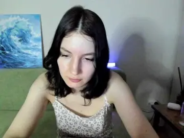 Victoria1  live sex cam