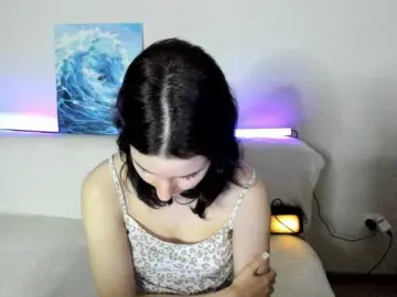 Victoria1  live sex cam