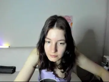 Victoria1  live sex cam