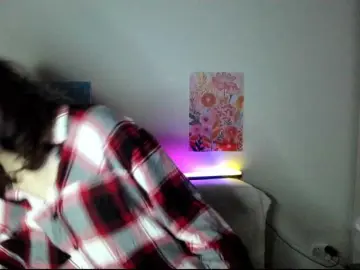 Victoria1  live sex cam