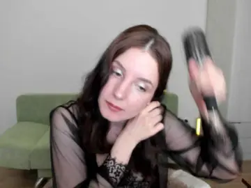 Victoria1  live sex cam